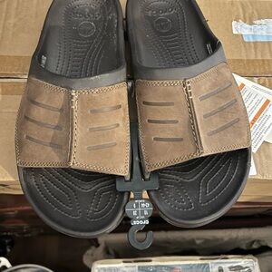 CROCS Men's Tan and Black Slide Sandals